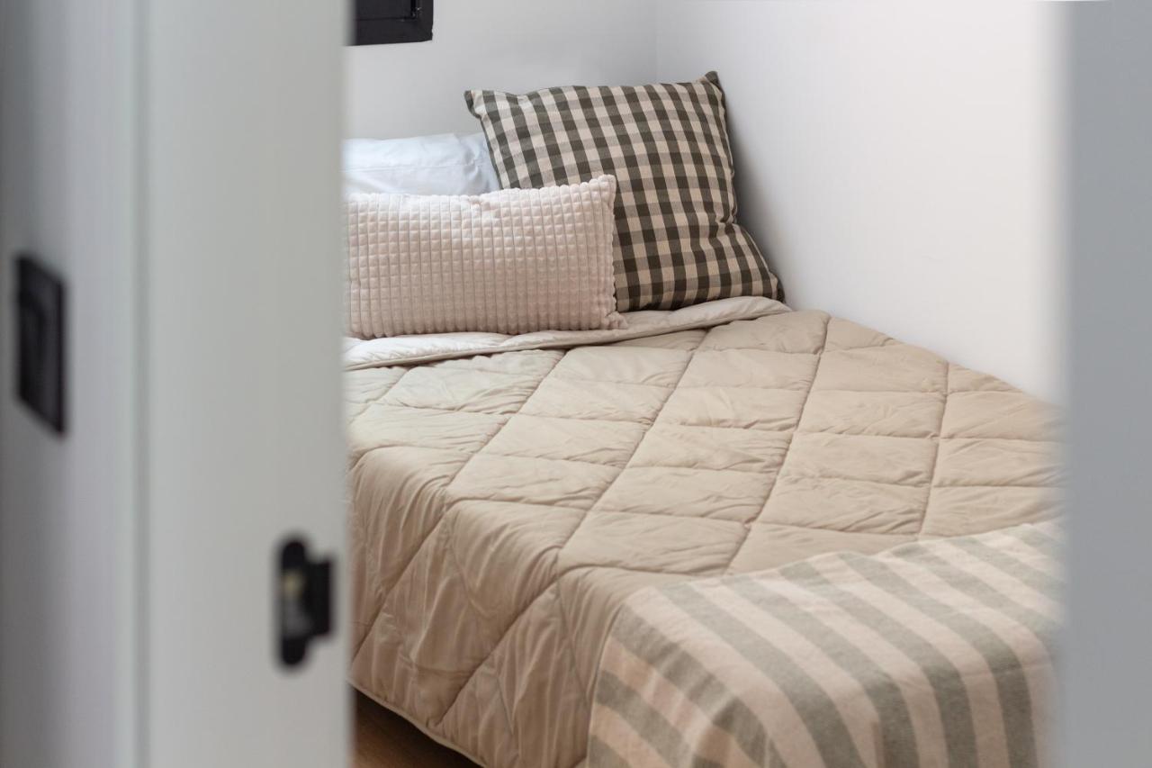 Vlc Host - Duque De Gaeta Apartment Валенсия Екстериор снимка