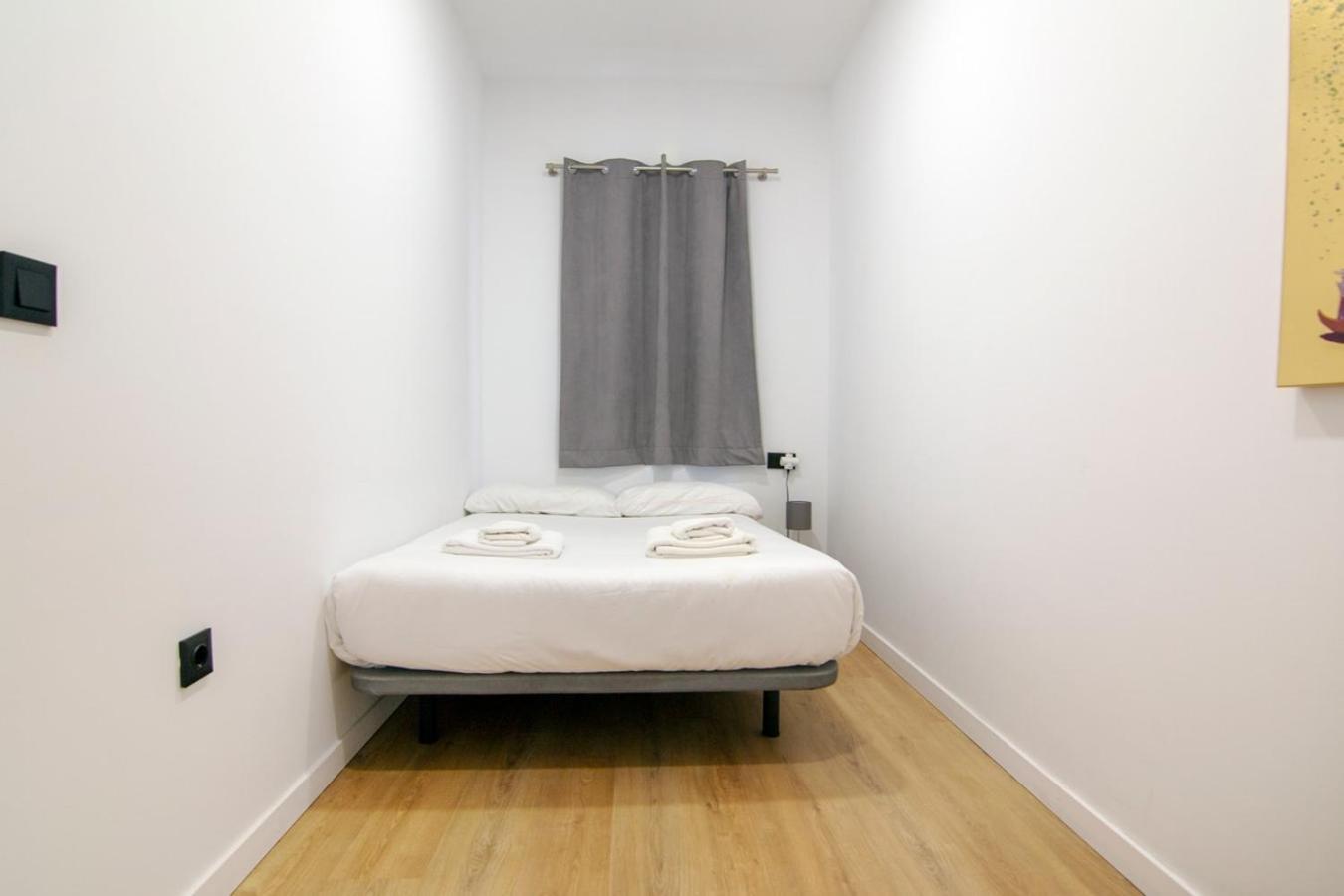 Vlc Host - Duque De Gaeta Apartment Валенсия Екстериор снимка